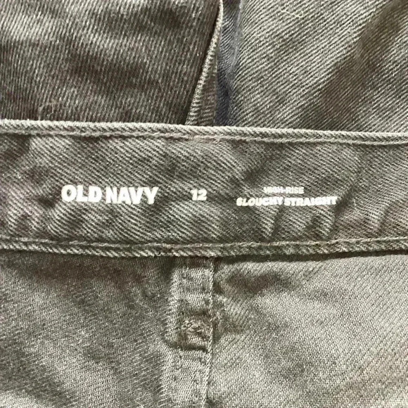 NWT Old Navy High Rise Slouchy Straight Black Denim Shorts Button Fly Size 12 - Picture 3 of 10